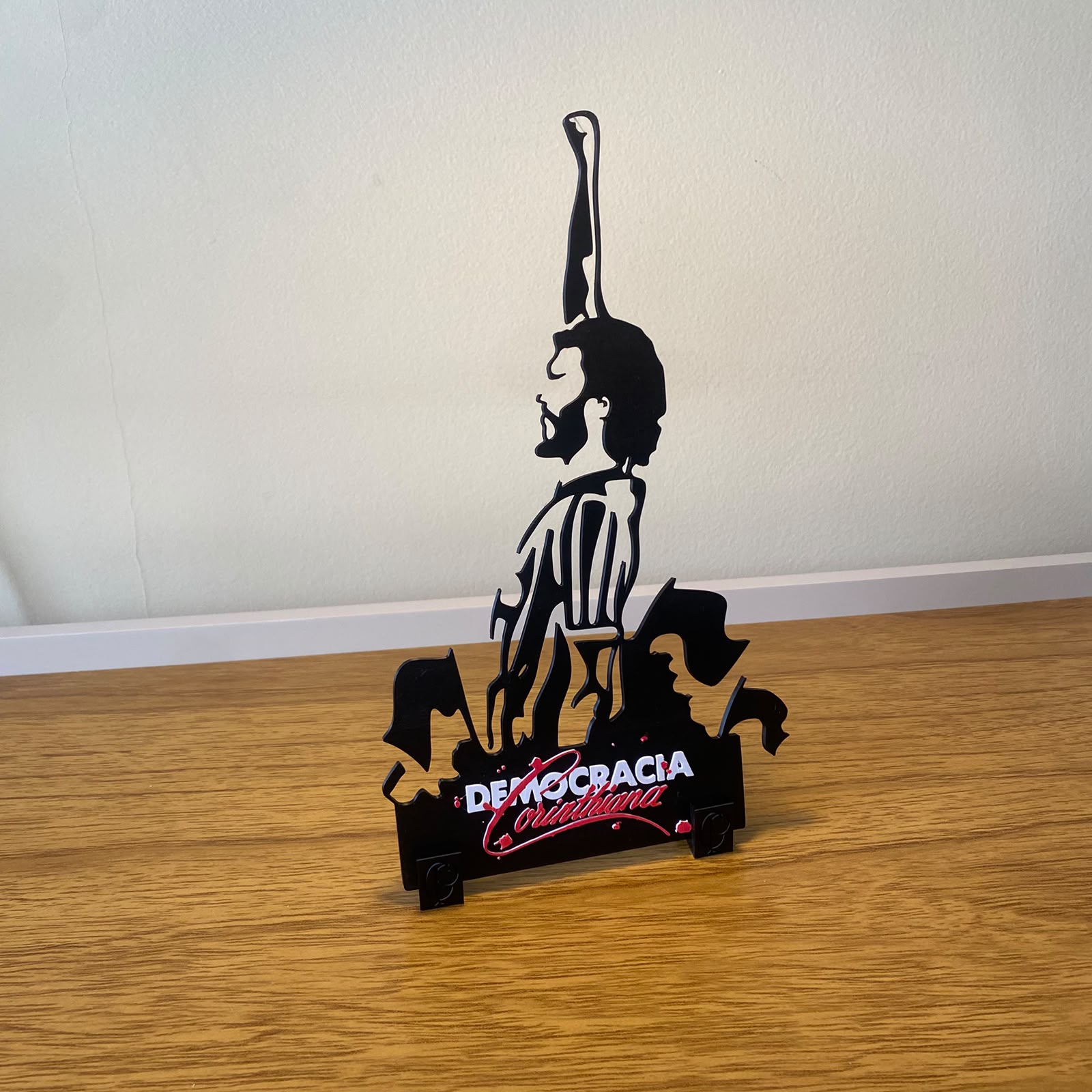 Silhueta Doutor Sócrates Democracia Corinthiana 25cm